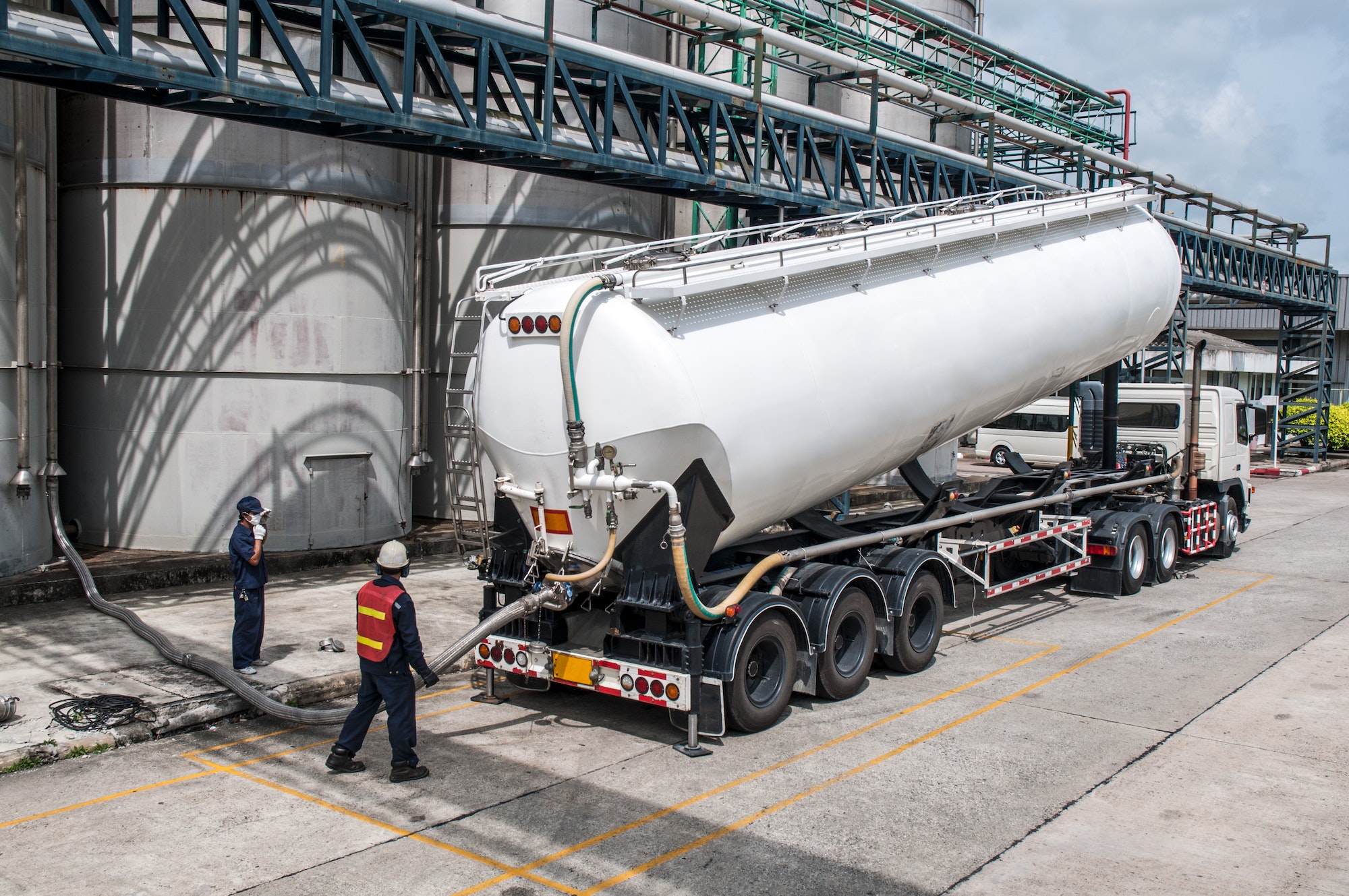 Truck, Tanker Chemical Delivery